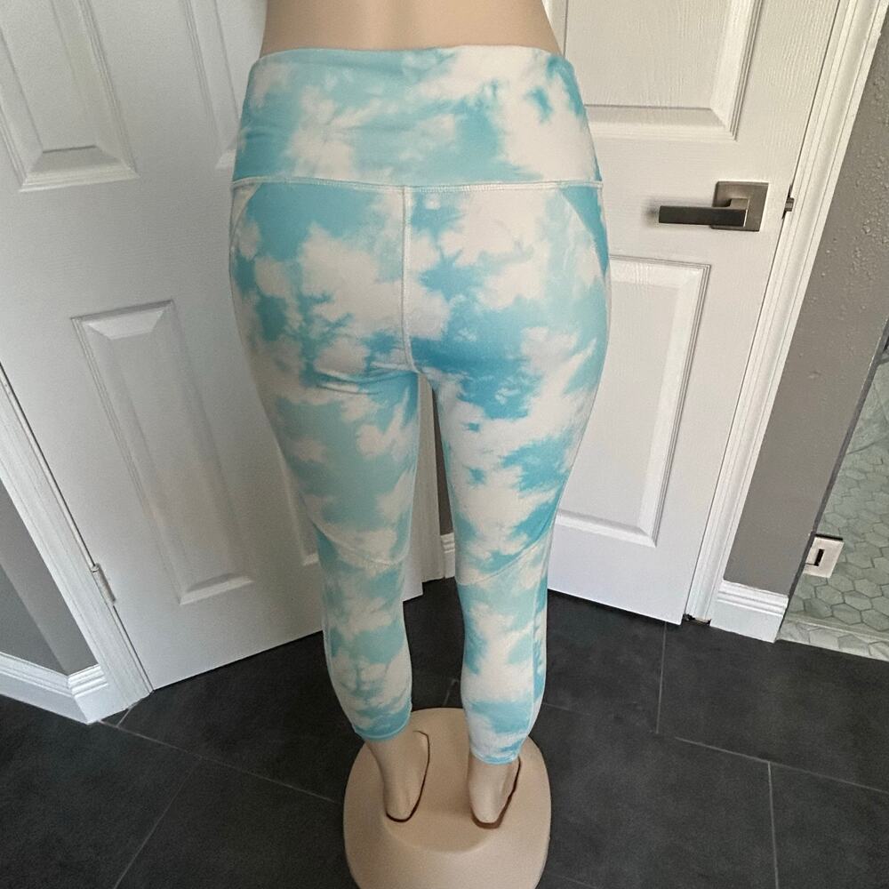 Trendy Cloud Pattern Blue Tie-Dye Activewear Set … - image 7